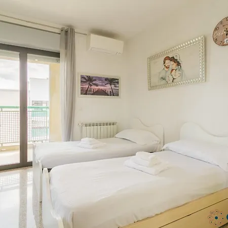 Διαμέρισμα Fronte Mare By Apulia *