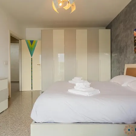 Apartamento Fronte Mare By Apulia Bari